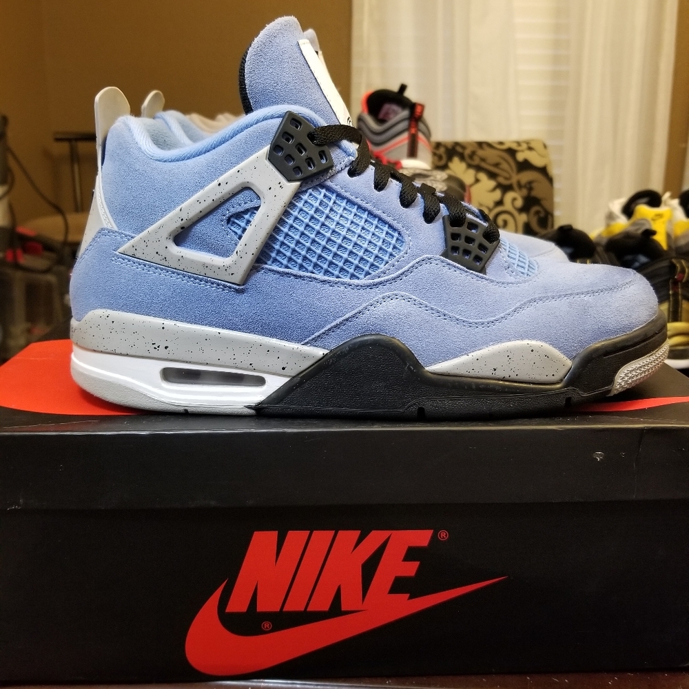 Jordan 4 University Blue SOLD
